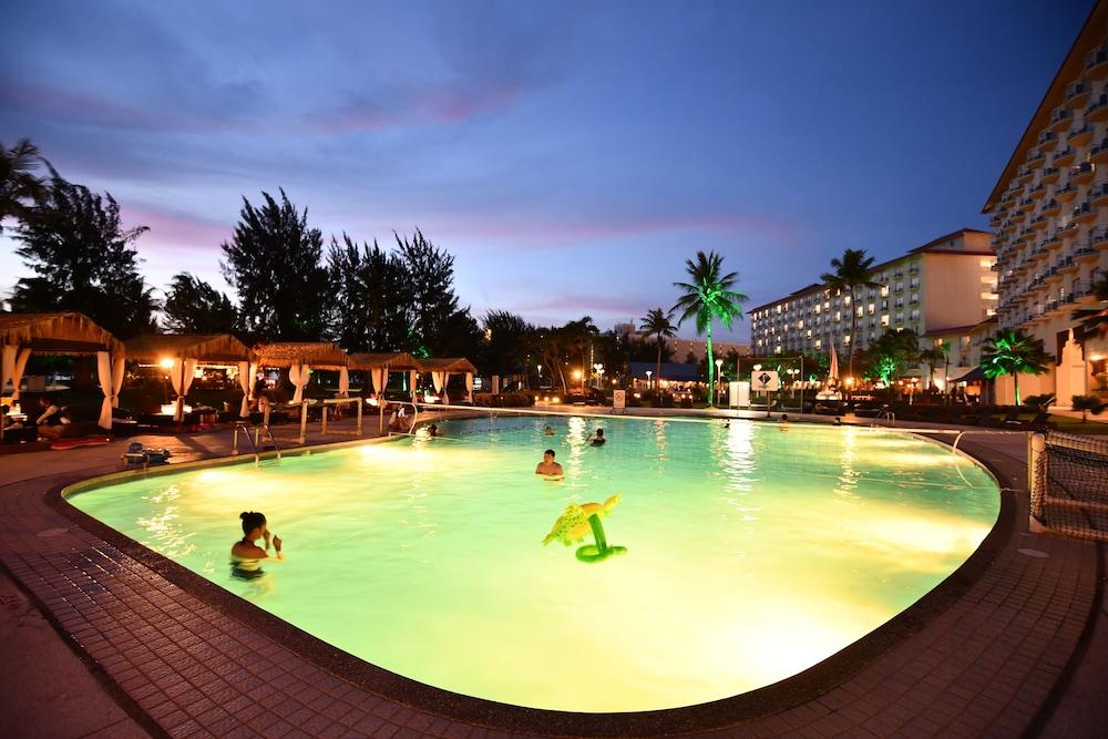 Century Hotel Гарапан Экстерьер фото